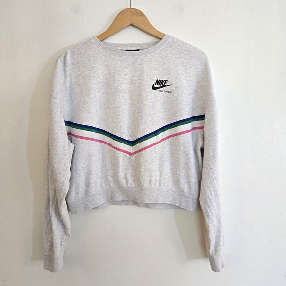 Nike NSW Heritage Crewneck Fleece Cropped Sweatshirt Size S - Picture 2 of 9